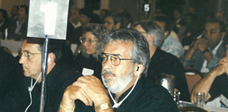 Lionel Dorais, à droite, au congrès de Teamsters Canada dans les années ’90.