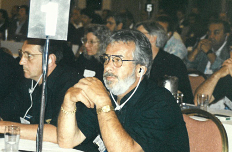 Décès de Lionel Dorais Lionel Dorais, à droite, au congrès de Teamsters Canada dans les années ’90.